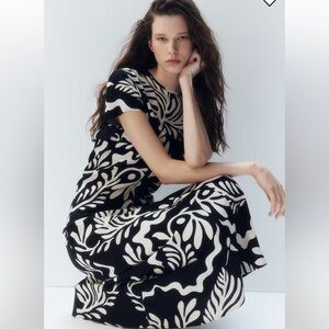 H&M Tapered Waist Old Hollywood Midi Dress